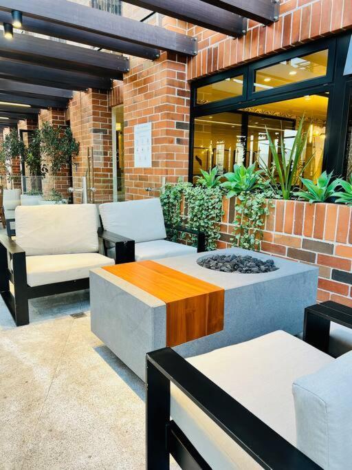 Apartamento 2 Habitaciones, Edificio Airali, Zona 10, Miradolo Guatemala City Bagian luar foto